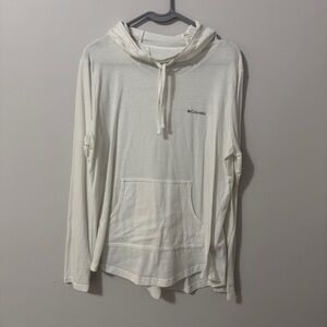 Columbia Cream Long Sleeve Hoodie in Good Condition